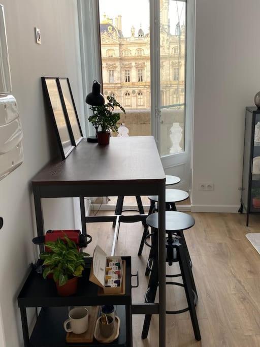Grand Balcon Place Des Terreaux Lione Esterno foto